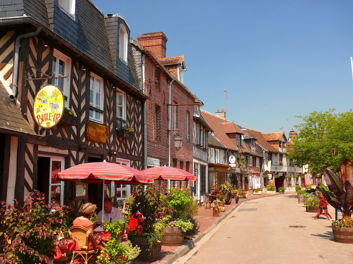 Hotel Le Vauban Merville-Franceville-Plage Exterior foto